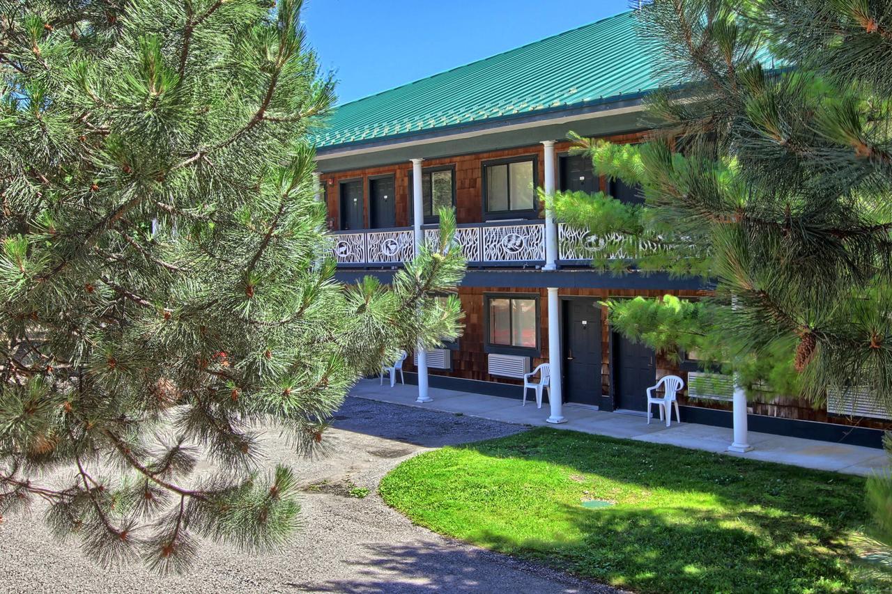 The Legend Cottage Inn Bellaire Exterior foto